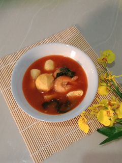 Foto resep Tomyam steamboat ala rumahan praktis enak banget
