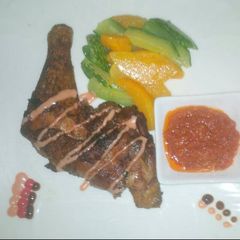 A picture of Grilled chicken.