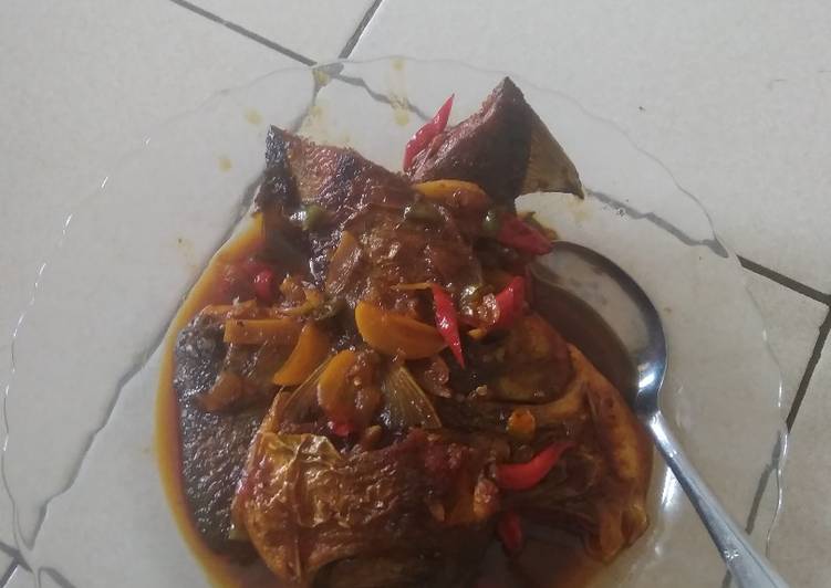 Ikan Mujair Pedas Manis