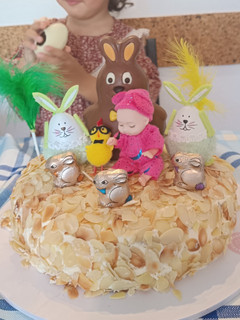 Una foto de Mona de Pascua tipo Sara