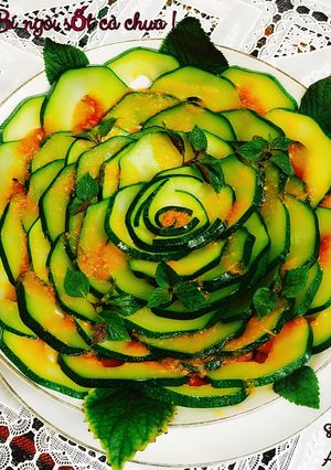 Hình của món Bí ngòi sốt cà chua !.