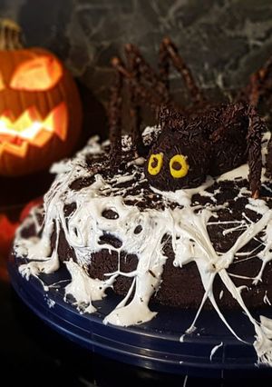 Une photo de 33• 🕷 Gâteau d'Halloween Choco-Oreo et sa terrifiante araignée 🕷
