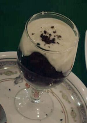 A picture of Oreo shot for kids.