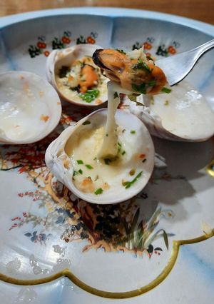 Una foto de Mejillones del sur gratinados