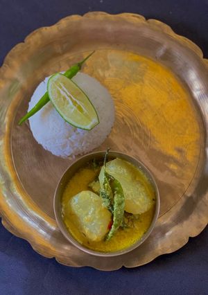 A picture of Tal Shash Shukto / Ice Apple or Tadgola Shukto.