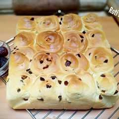 A picture of Roti Kurma Yudane Dough.