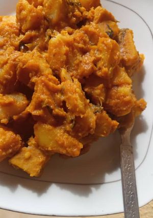 A picture of Yam and sweet potatoes porriage.
