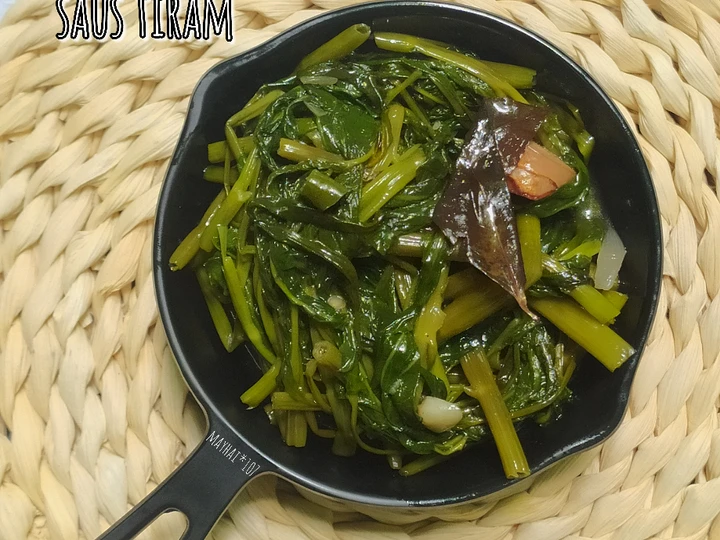 Langkah Mudah untuk Membuat Resep Cah kangkung saus tiram yang Lezat Anti Ribet, Uenak Banget