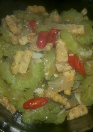 Foto resep Tumis pare tempe