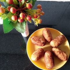 Potato cheese balls A picture of Potato cheese balls.