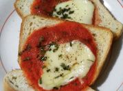 Una foto di bocconcini mozzarella