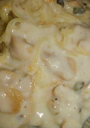 Una foto de Salsa blanca con champiñones