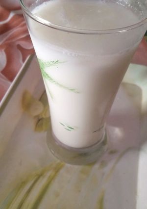 A picture of Mitthi lassi.