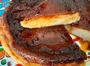 Una foto de Budín de pan con Rosca de Pascua