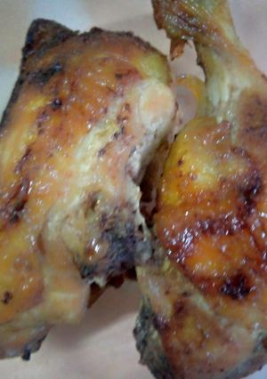 Une photo de Poulet au four au beurre