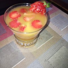 A picture of Strawberry lemonade passionzer drink.