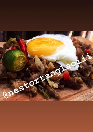 A picture of Crispy Pork Sisig.