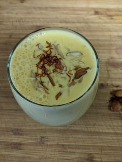 பாதாம் பால் செய்முறை முக்கிய புகைப்படம்