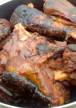 A picture of Grilled goat meat.