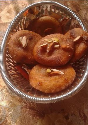 मालपुआ(Malpua recipe in Hindi) रेसिपी मुख्य फोटो
