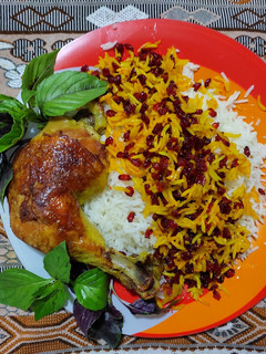 عکسی از دستور زرشک پلو با مرغ