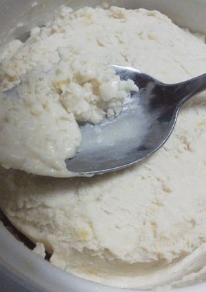 Una foto de Helado cremoso y sano de coco y almendras. Apto celíacos y muchas alergias (Con soja y almendras)