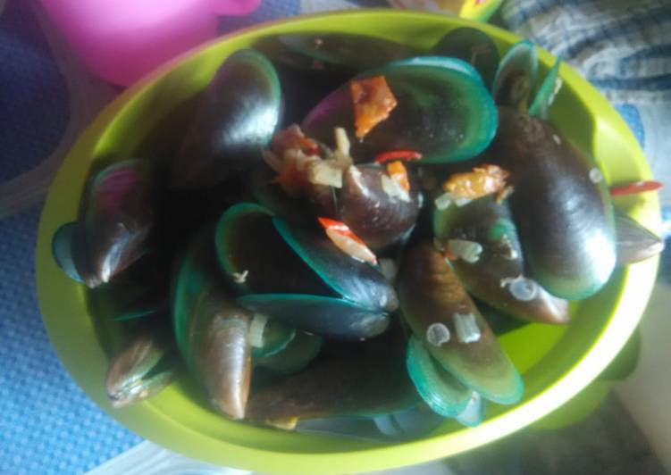 Kerang hijau saos tiram