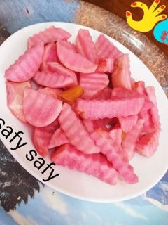 صورة لوصفة مخلل لفت(بدون خل ولابنجر)