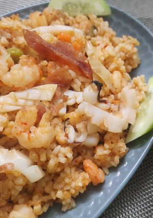 Hình của món Cơm rang hải sản kimchi.