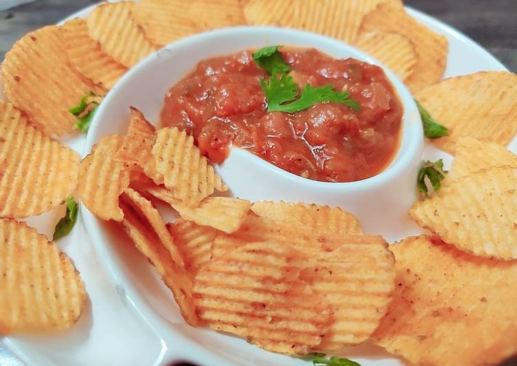 Onion tomato dip