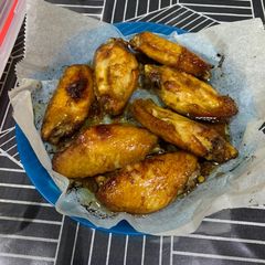 Sesame Oil Chicken Wings (airfried) A picture of Sesame Oil Chicken Wings (airfried).