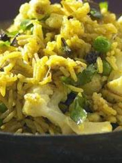 காலிஃபிளவர் பீஸ் பிரியானி செய்முறை முக்கிய புகைப்படம்