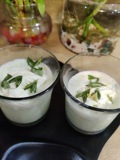 A picture of Paan shots.