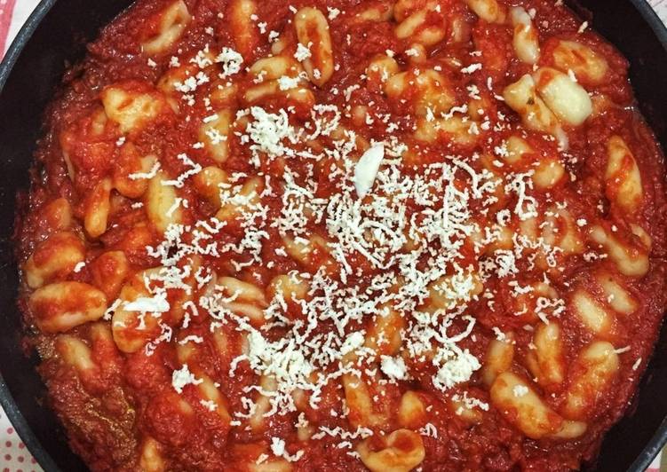 Cavatelli con pomodoro fresco