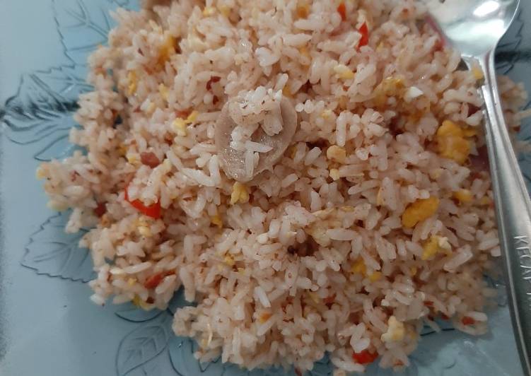 Cara Terbaik Makan di DimeNasi Goreng Kornet