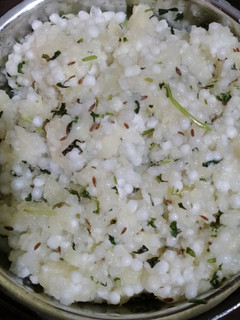 साबूदाना खिचड़ी (sabudana khichdi recipe in Hindi) रेसिपी मुख्य फोटो