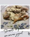 Straccetti di pollo con crema yogurt
