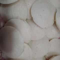 A picture of Idli.