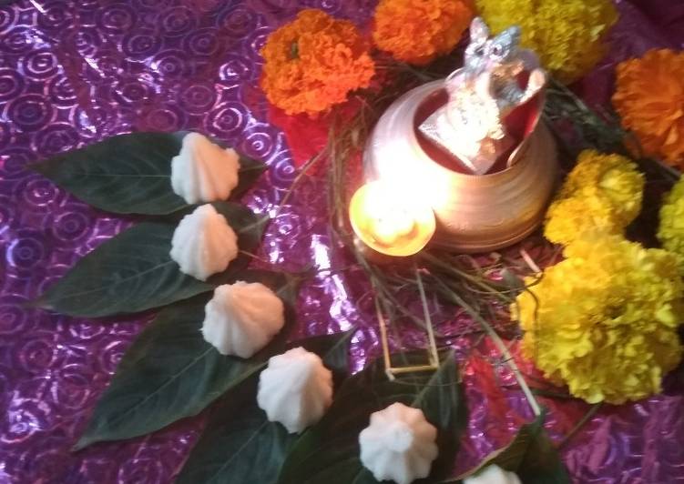 Traditional Udikachi modak