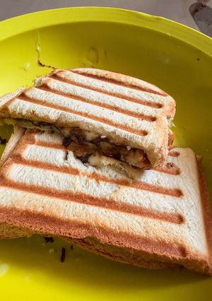 Foto resep Roti Panggang Meses Keju Kental Manis