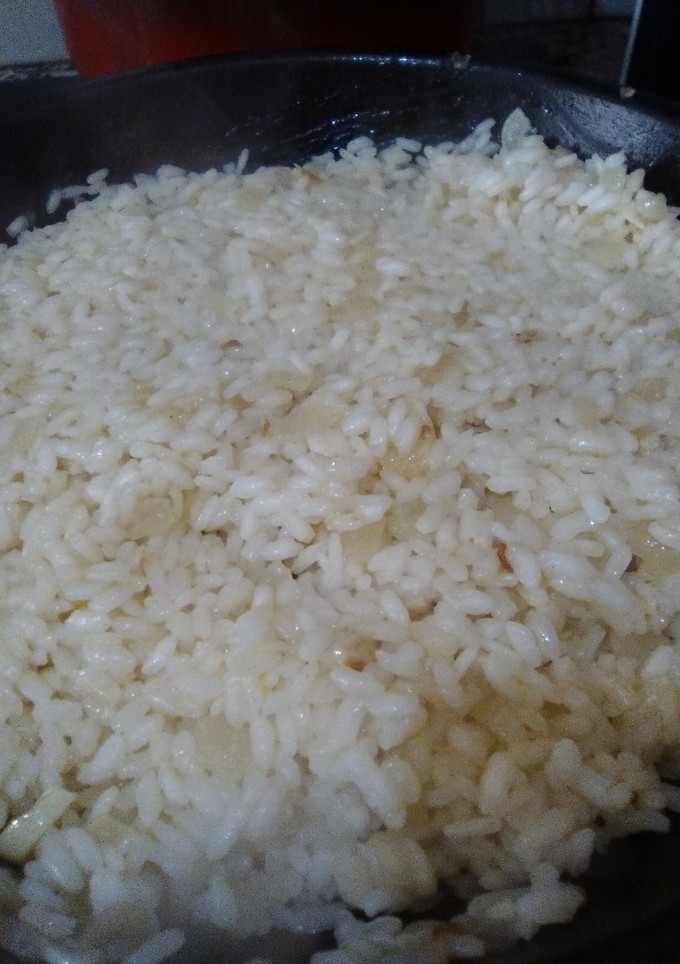 Una foto de Arroz Pilaw para guarnición