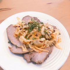 Roast pork with chili scallion by izakaya 4m1 A picture of Roast pork with chili scallion by izakaya 4m1.