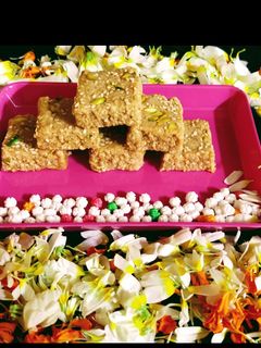 "तिळगुळ वडी"(Tilgul Vadi Recipe In Marathi) रेसिपी चे मुख्य फोटो 