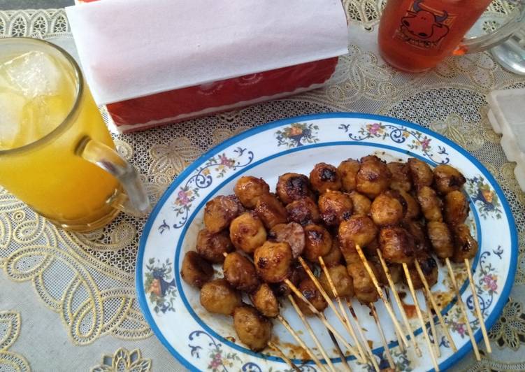 Langkah Mudah untuk Menyiapkan SOKAR (bakso bakar) pedas manis, Enak Banget