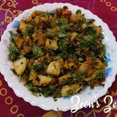 A picture of Dhaniya Aloo.
