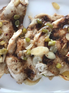 Una foto de Filetes de pechuga de pollo al horno