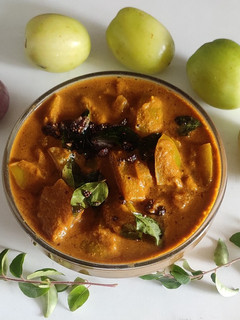 பச்சை தக்காளி குழம்பு (Green tomato gravy recipe in tamil) செய்முறை முக்கிய புகைப்படம்