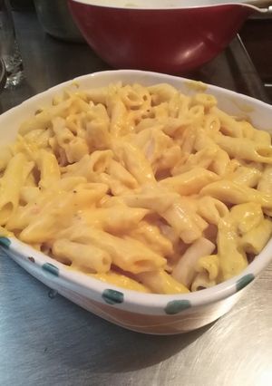Una foto de Macarrones con queso!! 🧀🧀🧀