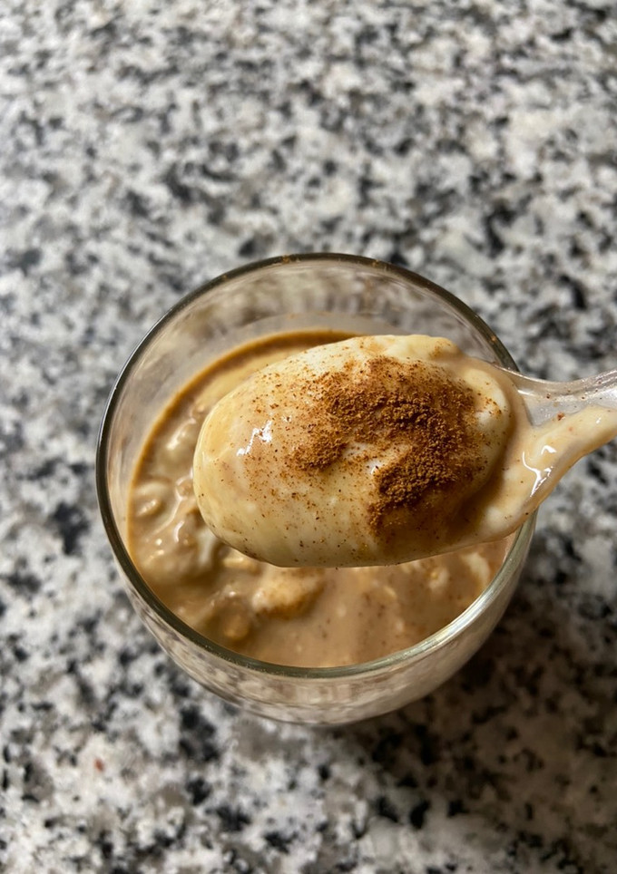 Una foto de Avena tiramisú