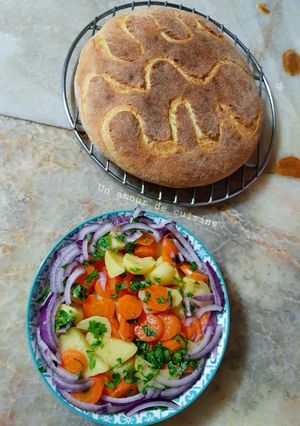 Une photo de Salade pommes de terre carottes 🍴